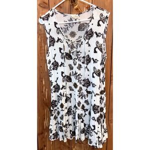 La Hearts | Dresses | La Hearts Green Floral Sun Dress | Poshmark